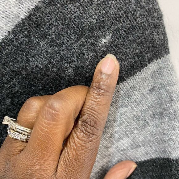 Fenn Wright Manson short sleeve grey striped turtleneck sweater with pockets - Picture 6 of 11